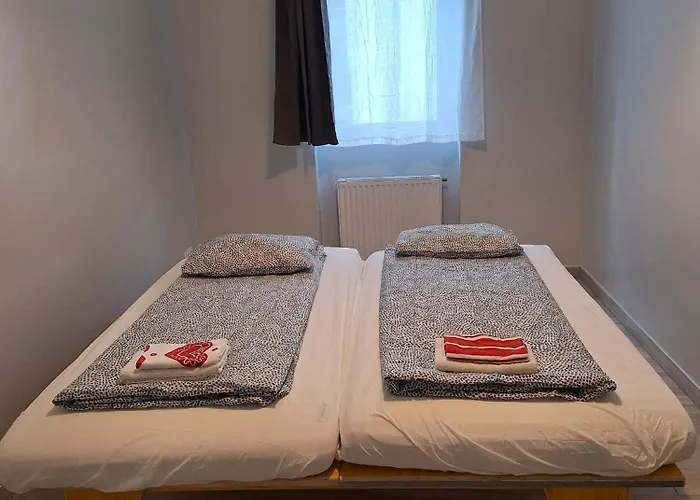 Donau Zentrum W Apartamento Viena