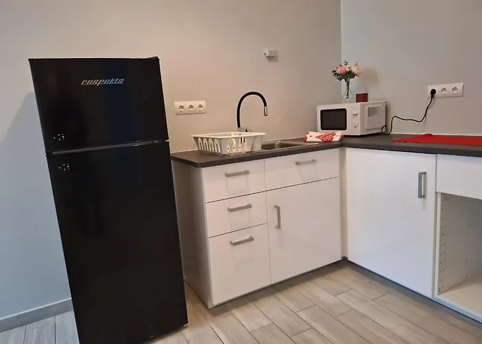 Donau Zentrum W Apartamento *