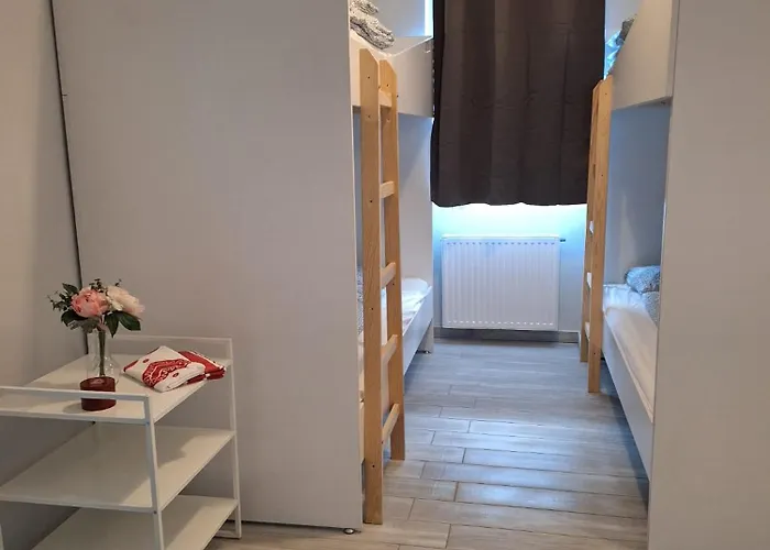Donau Zentrum W Apartamento
